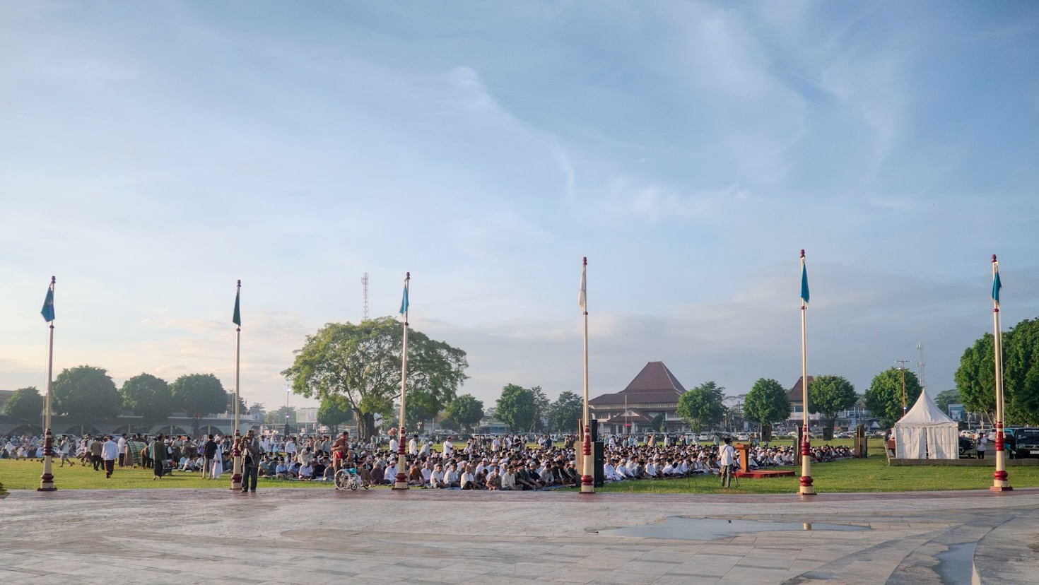 Innovative Research on Urban Commons Dynamics